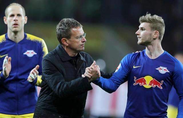 当足球回到 当足球回到